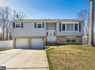 15 Cornell Rd, Atco, NJ 08004