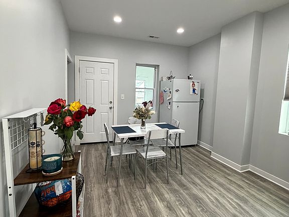 2nd image of 1211 N 22nd Ave #2