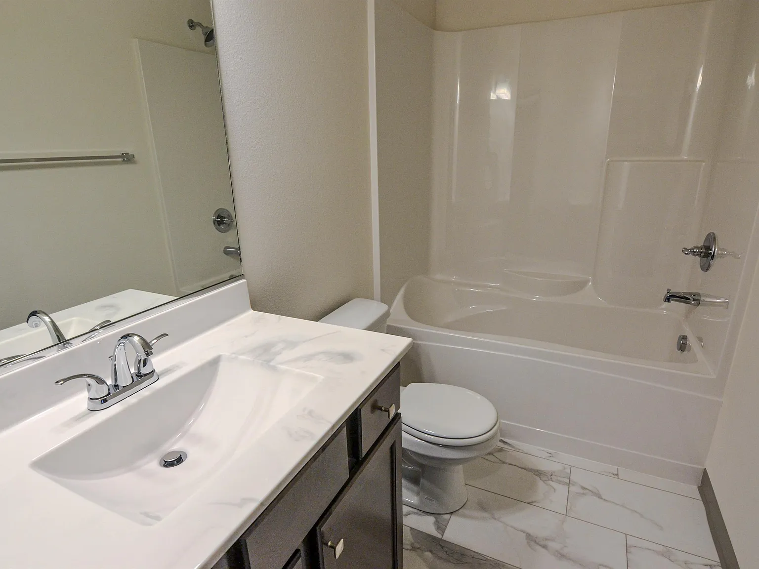 1244 S G Ave - 2 — Photo 4