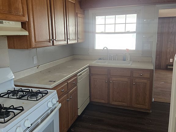 5th image of 2535 Thrush Dr