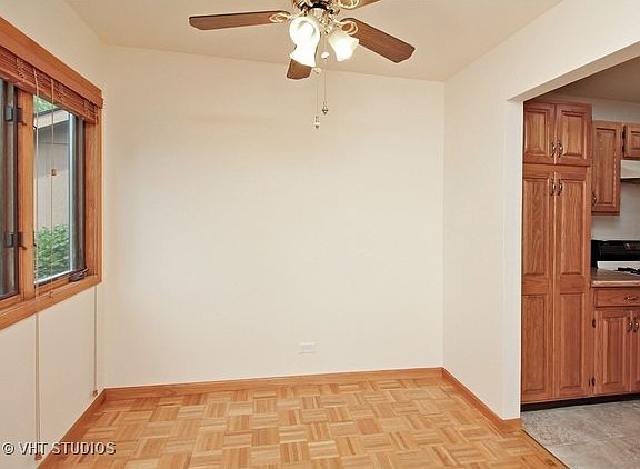 4th image of 861 Catherine Ct