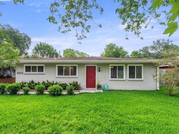 10613 Willowgrove Dr, Houston, TX 77035