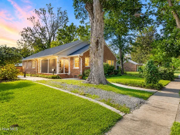 6 Keaton Avenue, Wilmington, NC 28403