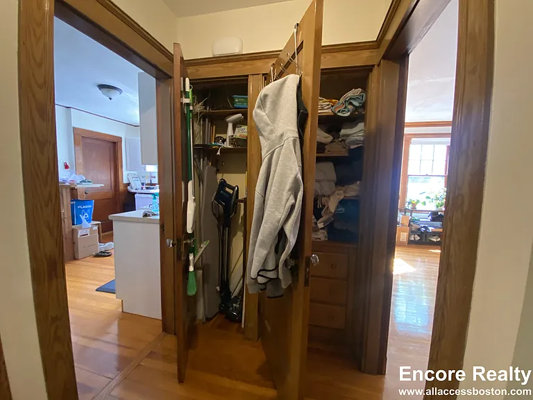 8 Worthington St #2 — Photo 11