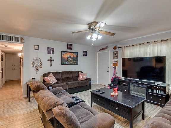3rd image of 3452 W Maryland Ave
