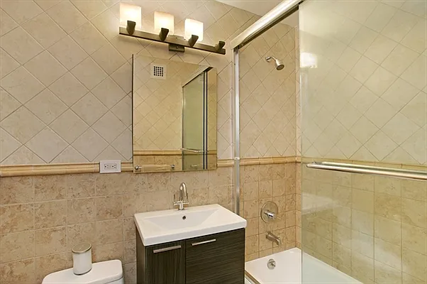 Sold by Citi Habitats | media 4