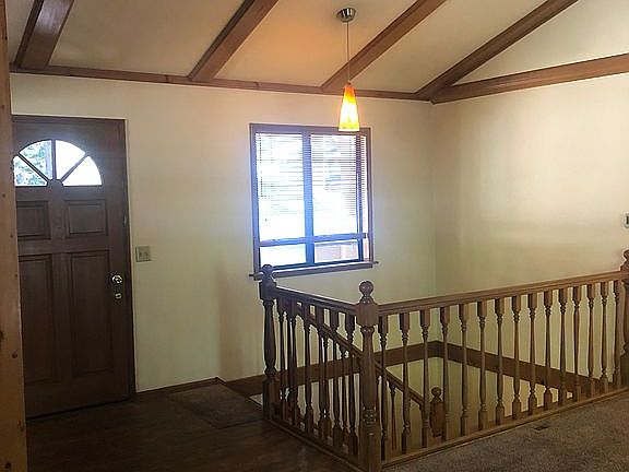 4th image of 27466 Nancy Dr