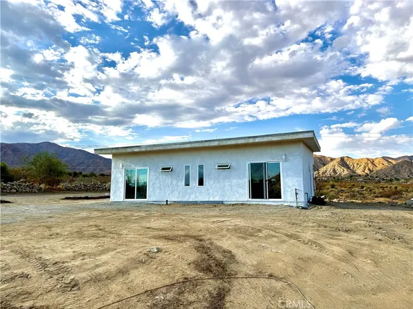 9640 Lanning Ln, Morongo Valley, CA 92256