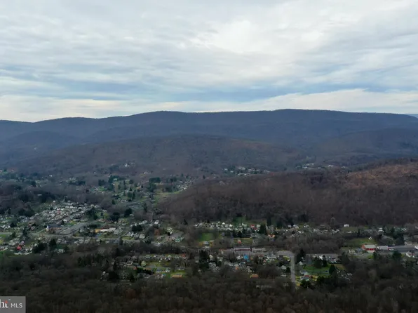 Winchester Rd, Cresaptown, MD 21502