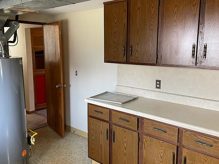 4045 Clover Ridge Ct — Photo 12