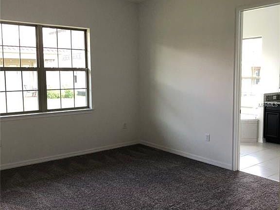 5th image of 10166 Henbury St