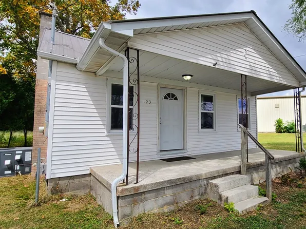 123 Woodbury Hwy, Manchester, TN 37355