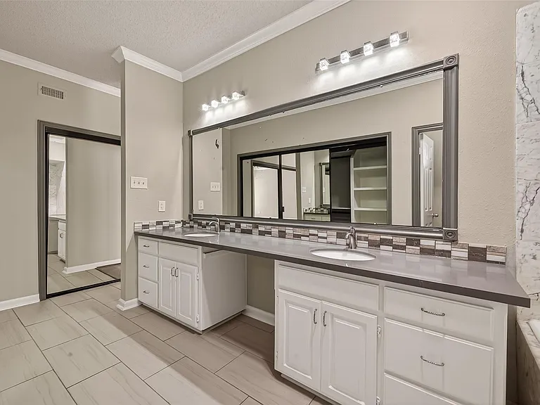 4024 Breakwood Dr — Photo 36