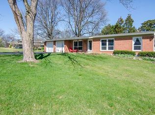 191 Sunny Wood Ct, Saint Louis, MO 63146
