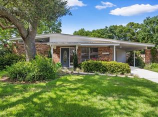 176 Marcia Dr, Mary Esther, FL 32569