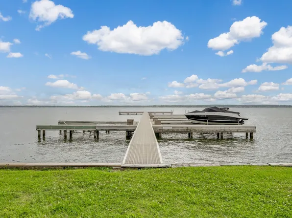 33 Regency Point, Montgomery, TX 77356