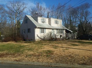22 Hilliard Rd, Old Bridge, NJ 08857