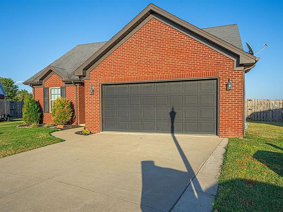 2nd image of 5300 Summercrest Dr