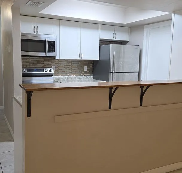 4131 Skyline Blvd — Photo 2