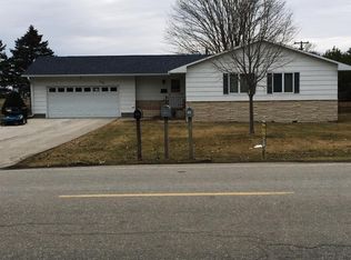 708 4th St, Whittemore, IA 50598