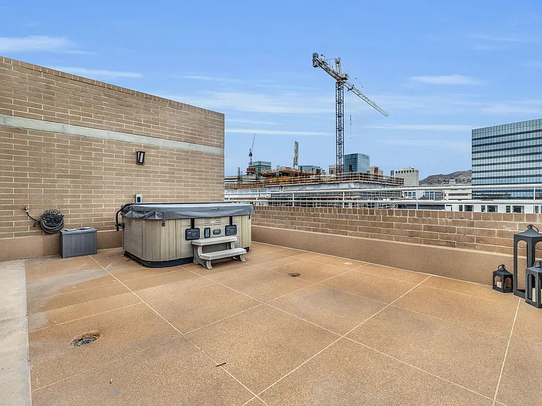 230 E Broadway S #1209 — Photo 30