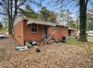 818 Bonneville Ter NW, Atlanta, GA 30331