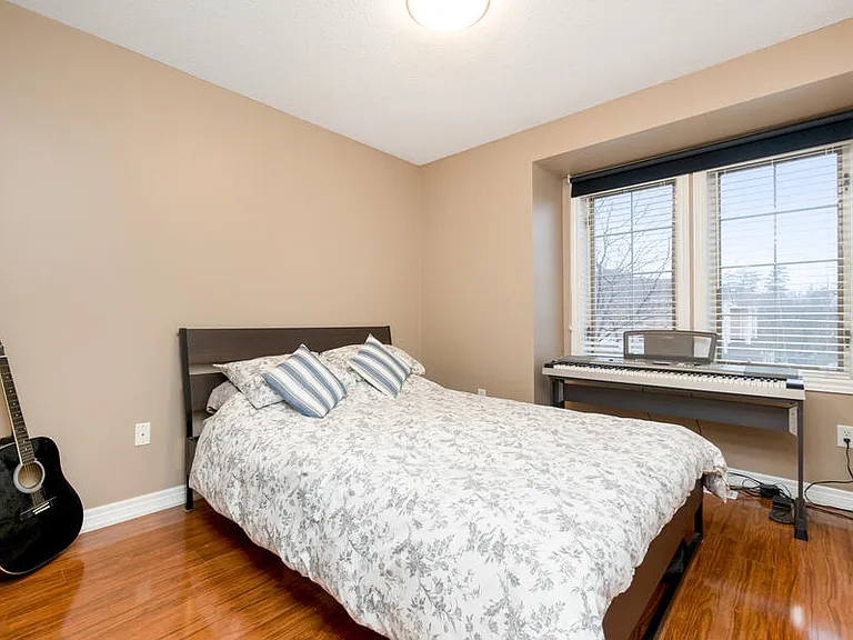 4045 Upper Middle Rd #6 — Photo 17