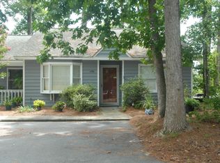 600 35th St #1106, Morehead City, NC 28557