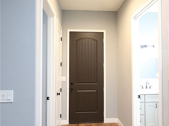 5th image of 2333 Raven Court