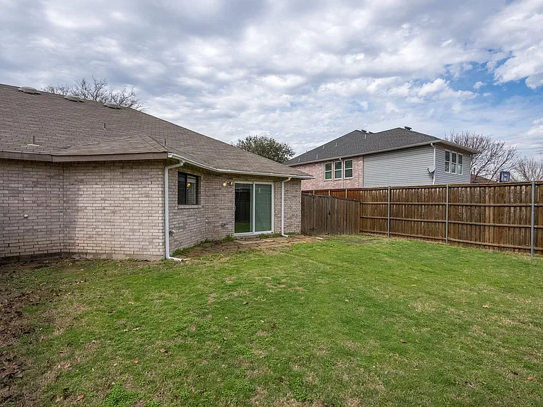6410 Nottoway Ct — Photo 32