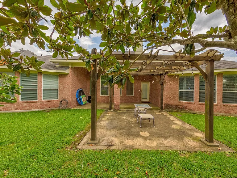 3710 Nathaniel Springs Dr — Photo 46