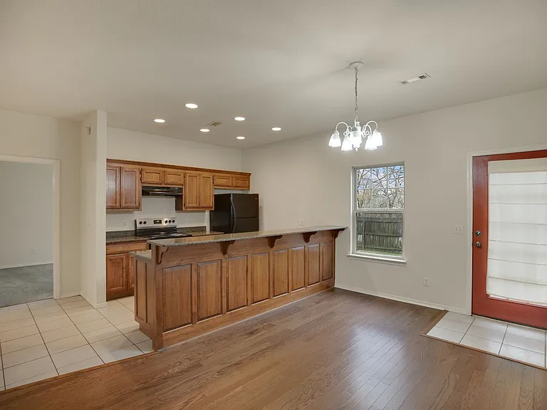 3606 Deerfield Blvd #2 — Photo 4