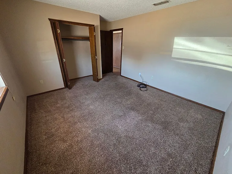 2112 Fred Daugherty Ave — Photo 7