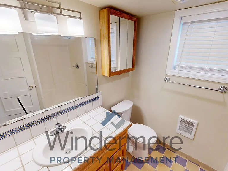 336 S Palouse St — Photo 20