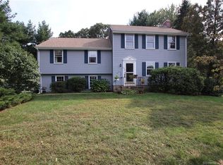 126 Cambridge Dr, Glastonbury, CT 06033