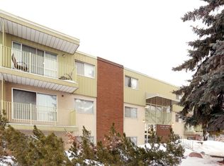 14515 92nd St NW, Edmonton, AB