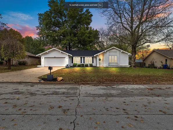 1749 E Jacqueline St, Springfield, MO 65804