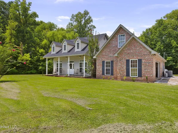 277 Martin Dr, Carthage, MS 39051