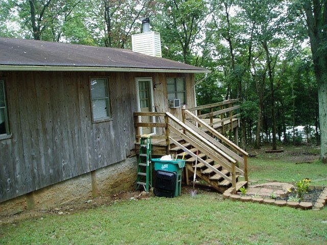 2nd image of 4000 Hammett Hill Rd