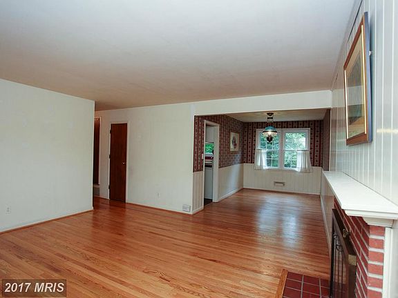5th image of 114 Glenrae Dr