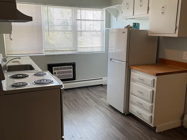 14 Blanchard Pl #3 — Photo 4
