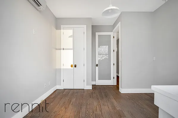 Rented by Rennit Inc. | media 8