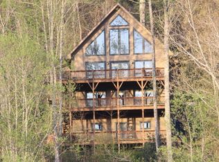 420 New River Xing, Boone, NC 28607