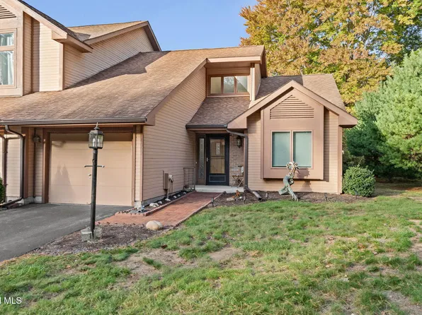 4009 Georgetown Square, Schenectady, NY 12303