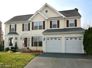 6412 Barrington Dr, Frederick, MD 21701