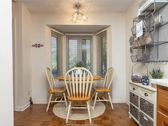 2nd image of 24 Deallyon Ave APT 5
