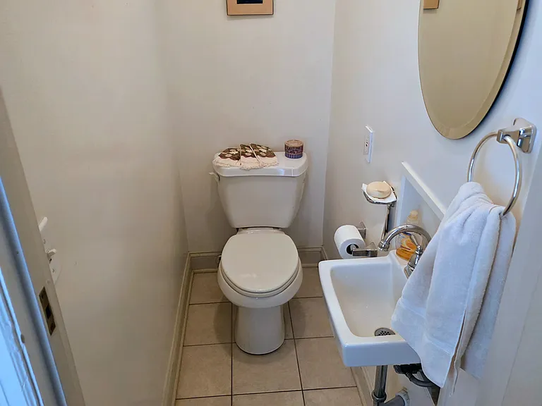 600 Delaware St #1 — Photo 13