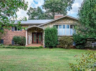 6654 Greedy Hwy, Hickory, NC 28602
