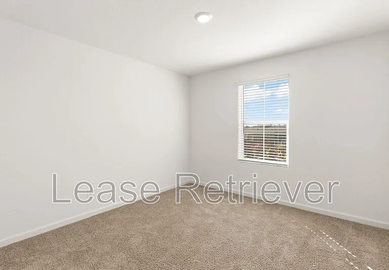 3443 Coltrane Way — Photo 32