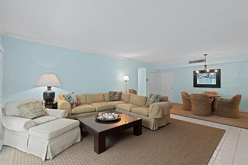 1st image of 250 Bradley Pl APT 204